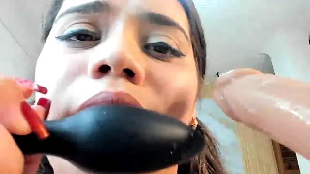 samy 19  online show from 10-08-25, 11:16
