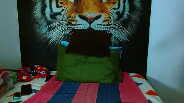 Snapshot of Michaell_Myerss_ chatting on 09-09-25, 11:52 Michaell Myerss  online show from 09-09-25, 11:52