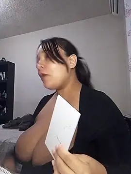 Angiee2001 online show from 10-07-25, 02:01