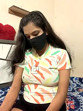 hottiess69 online show from 10-03-25, 08:32