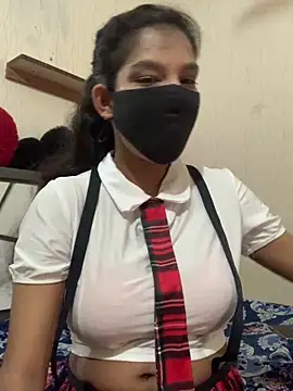 hottiess69 online show from 09-19-25, 05:33