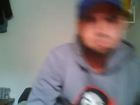 Snapshot of Rejtelmesest chatting on 09-24-25, 09:05 Rejtelmesest online show from 09-24-25, 09:05