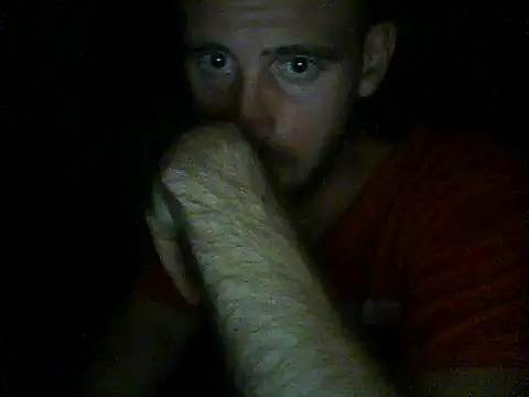 Snapshot of Rejtelmesest chatting on 09-08-25, 10:42 Rejtelmesest online show from 09-08-25, 10:42