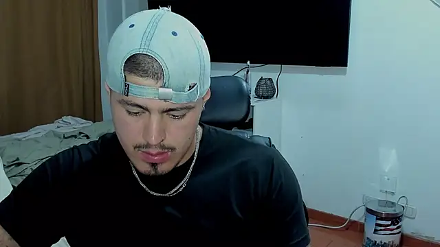 Baltazar Dupont online show from 04-04-26, 03:13