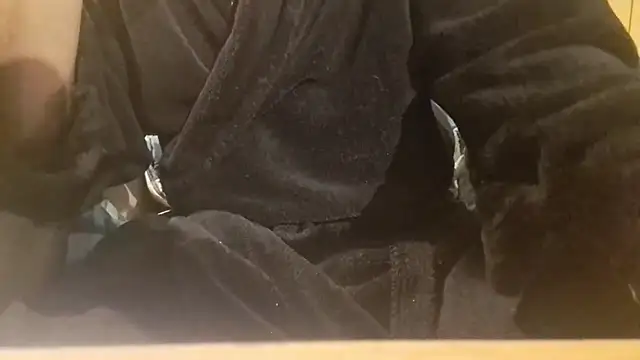 Sammy1660 online show from 10-17-25, 04:27