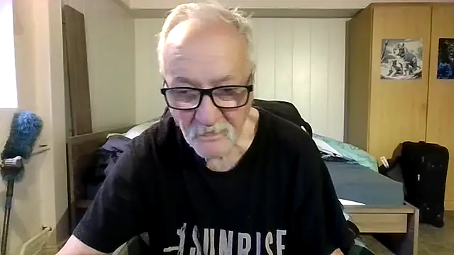 Sammy1660 online show from 10-12-25, 03:57