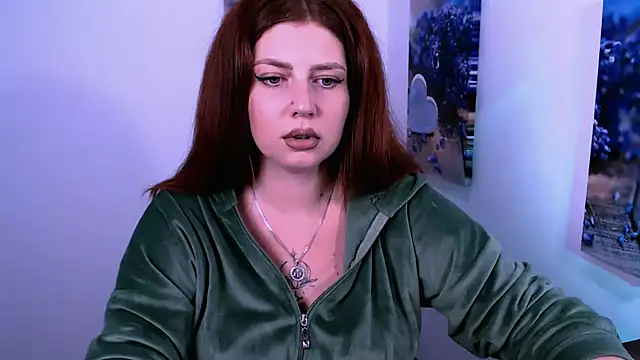 Lizzy Love online show from 10-08-25, 11:12