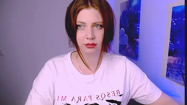 Lizzy Love online show from 12-15-25, 12:55