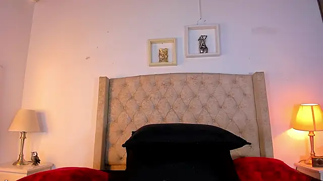 Snapshot of allisson_m chatting on 04-01-26, 12:06 allisson m online show from 04-01-26, 12:06