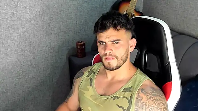 Ricardogo19 online show from 09-22-25, 04:46