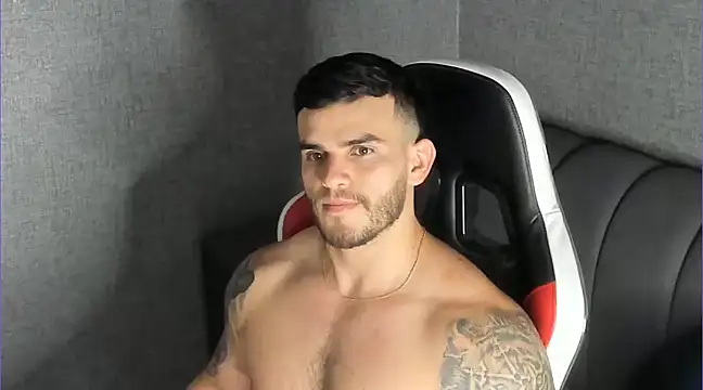 Ricardogo19 online show from 03-10-25, 01:01