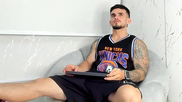 Ricardogo19 online show from 04-09-26, 12:45