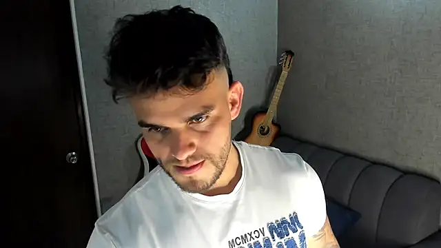 Ricardogo19 online show from 10-01-25, 11:41