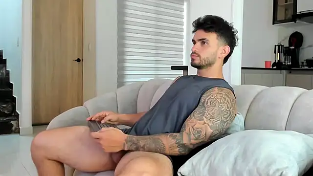 Ricardogo19 online show from 02-25-26, 01:00