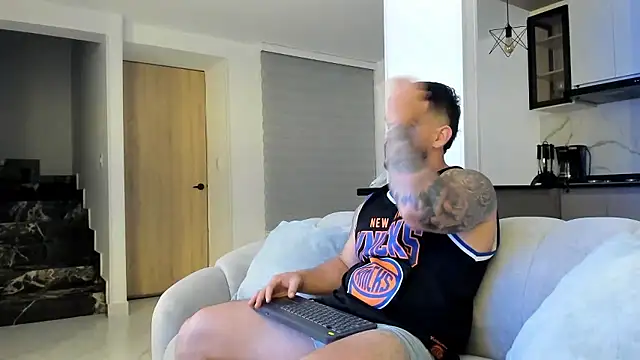 Ricardogo19 online show from 01-15-26, 01:53