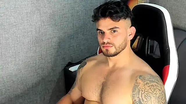 Ricardogo19 online show from 10-05-25, 12:12