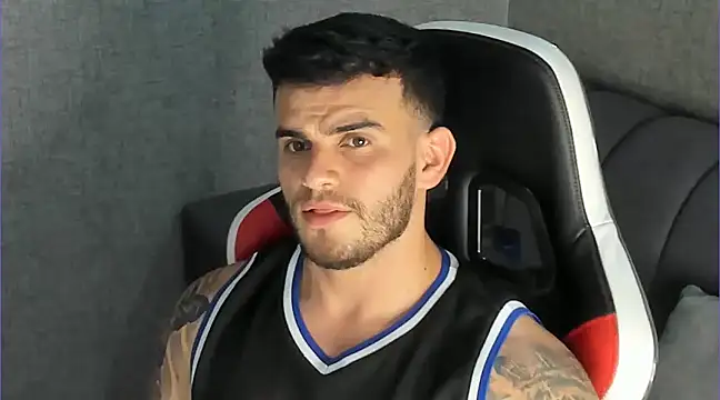 Ricardogo19 online show from 02-26-25, 07:10