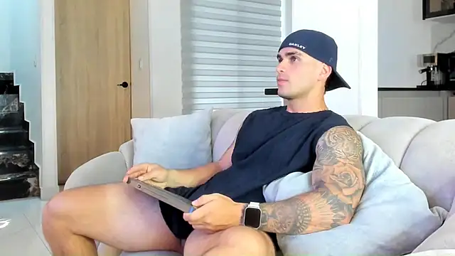 Ricardogo19 online show from 05-16-26, 06:40