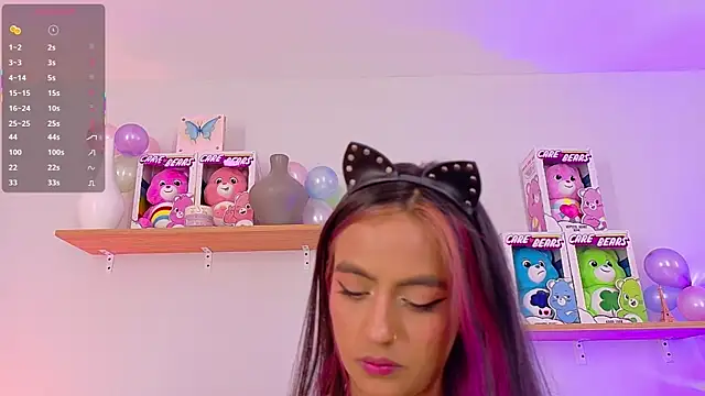 emily bank online show from 11-24-25, 07:36