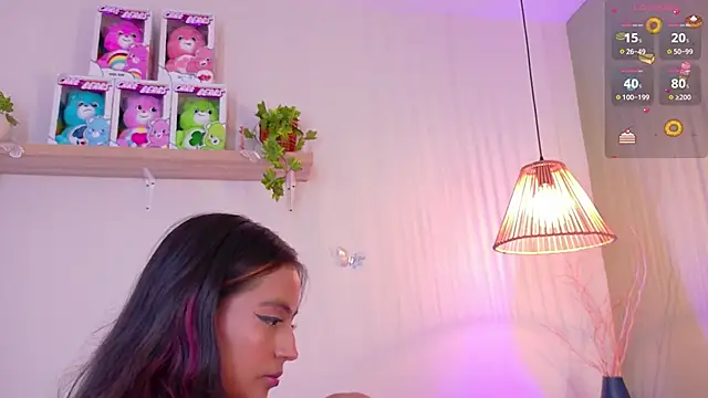 Snapshot of emily_bank chatting on 05-16-26, 08:19 emily bank online show from 05-16-26, 08:19