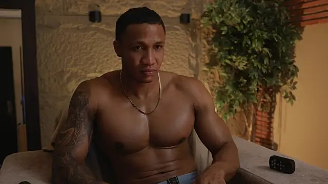 Logan Varela online show from 10-23-25, 02:38