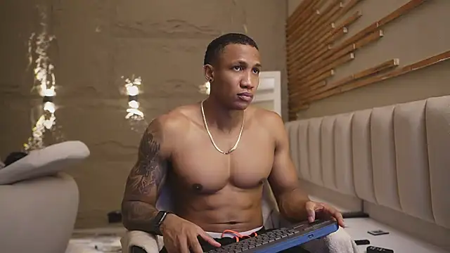 Logan Varela online show from 03-20-26, 01:23