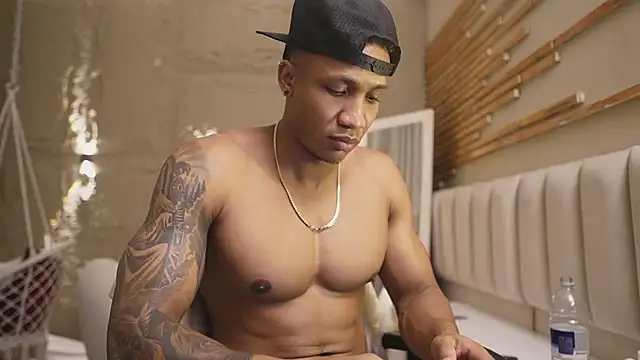 Logan Varela online show from 03-17-26, 01:36