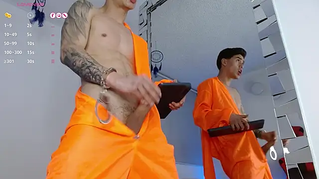 Snapshot of Joan_Gonzalez chatting on 12-13-24, 07:15 Joan Gonzalez online show from 12-13-24, 07:15