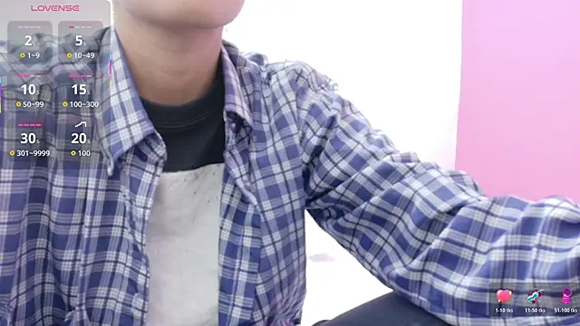 yourcuteneighbourr online show from 11-26-25, 03:06