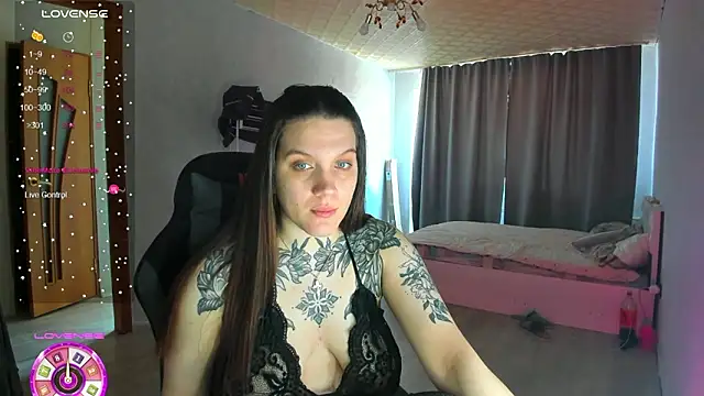 Snapshot of AizaRose chatting on 03-03-26, 07:37 AizaRose online show from 03-03-26, 07:37