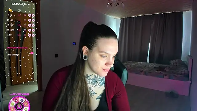 Snapshot of AizaRose chatting on 03-04-26, 07:05 AizaRose online show from 03-04-26, 07:05