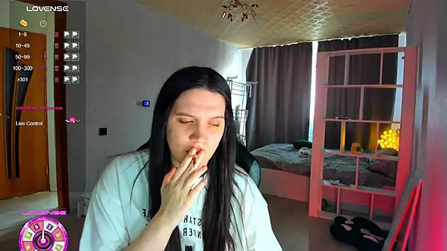 Snapshot of AizaRose chatting on 03-21-26, 08:19 AizaRose online show from 03-21-26, 08:19