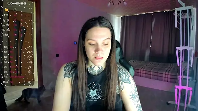 Snapshot of AizaRose chatting on 02-17-26, 04:54 AizaRose online show from 02-17-26, 04:54