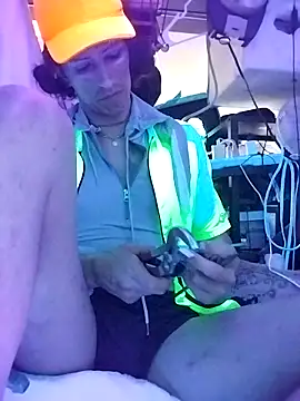 gurlnips online show from 04-02-26, 02:57