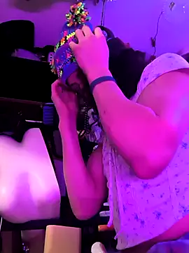 gurlnips online show from 03-06-26, 01:06