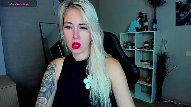 Mermaid N online show from 09-19-25, 01:42