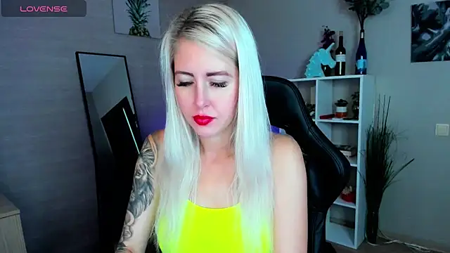 Mermaid N online show from 09-18-25, 01:30