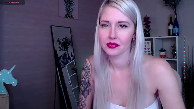 Mermaid N online show from 02-15-25, 04:47