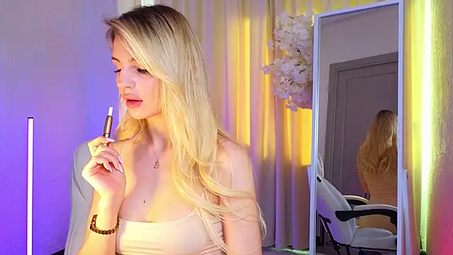 Snapshot of Grace_Gordon chatting on 03-21-25, 04:49 Grace Gordon online show from 03-21-25, 04:49