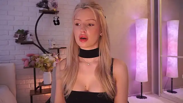 Grace Gordon online show from 03-12-26, 06:17