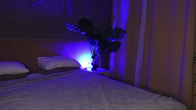 Snapshot of Liv_Fay chatting on 01-16-26, 03:05 Liv Fay online show from 01-16-26, 03:05