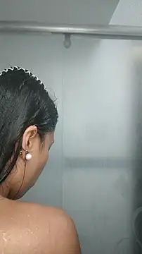 Tiphanydirty3 online show from 10-22-25, 04:17