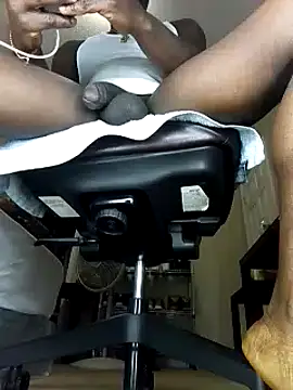 Hugedick0071 online show from 02-19-25, 02:22