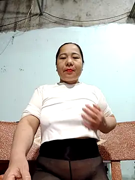 Queen 18200 online show from 02-24-26, 10:43