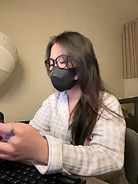 Jenni nana online show from 12-21-25, 04:25