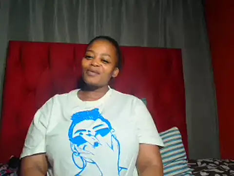 Snapshot of SweetandNaughty22 chatting on 02-19-25, 11:28 SweetandNaughty22 online show from 02-19-25, 11:28