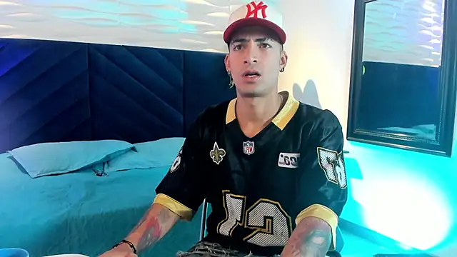 DrakeNeumann online show from 04-13-26, 03:32