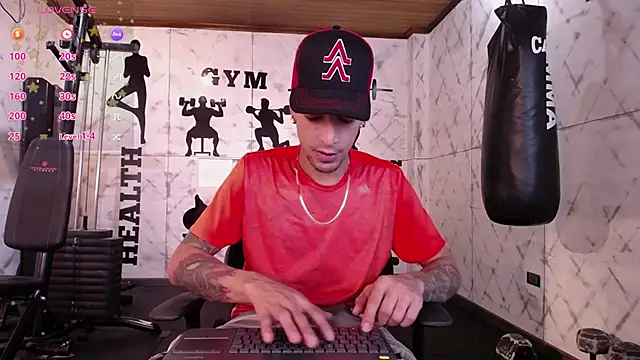 DrakeNeumann online show from 02-25-25, 03:42