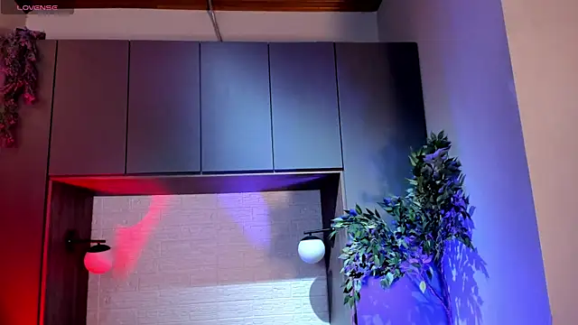 DrakeNeumann online show from 12-03-25, 04:02