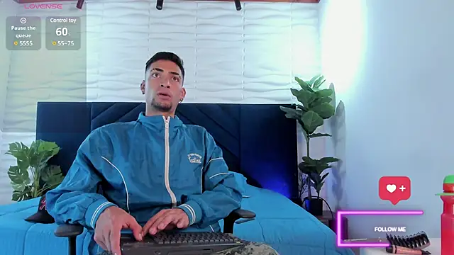 DrakeNeumann online show from 03-10-25, 03:34